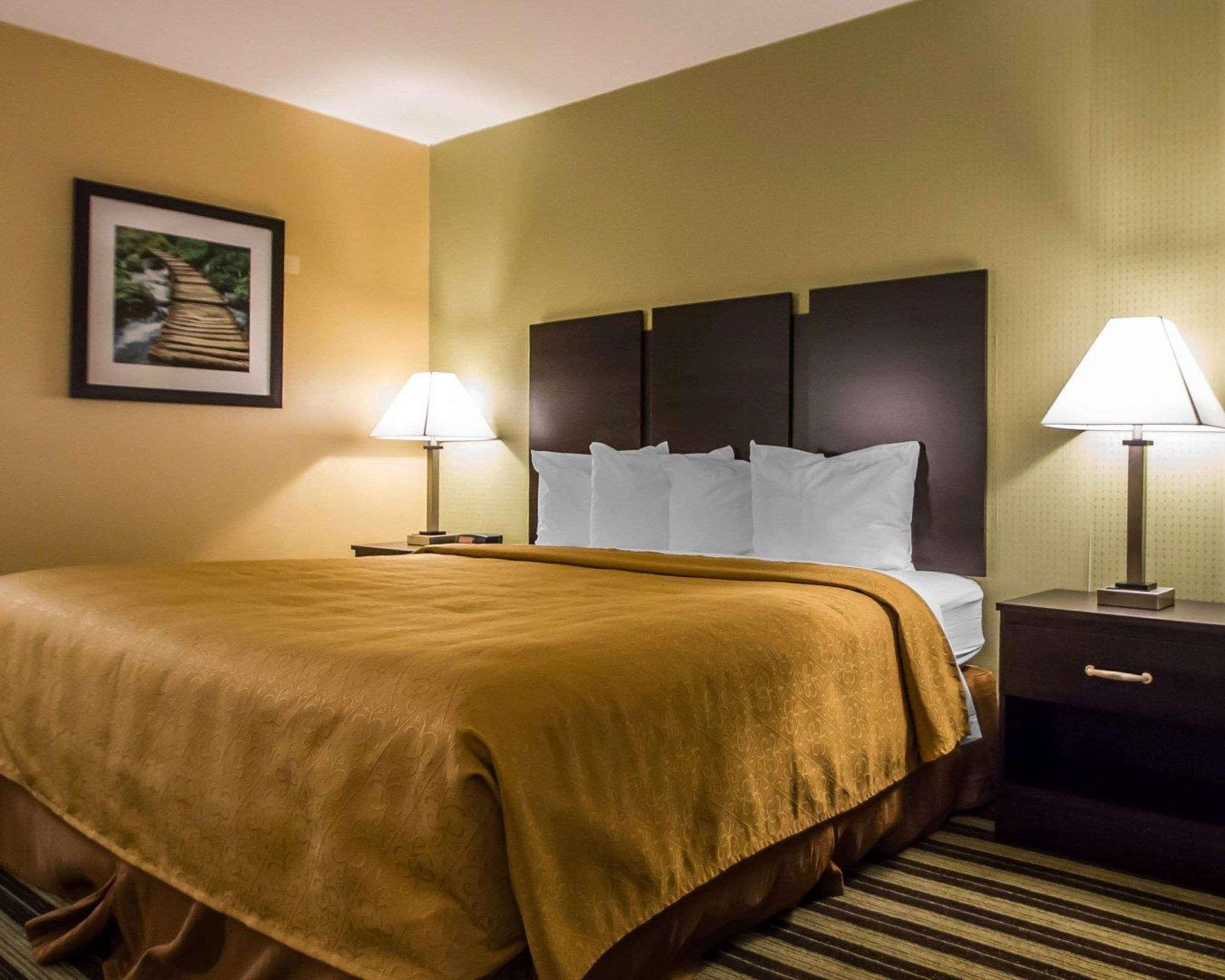 Quality Inn East Haven - New Haven Eksteriør billede