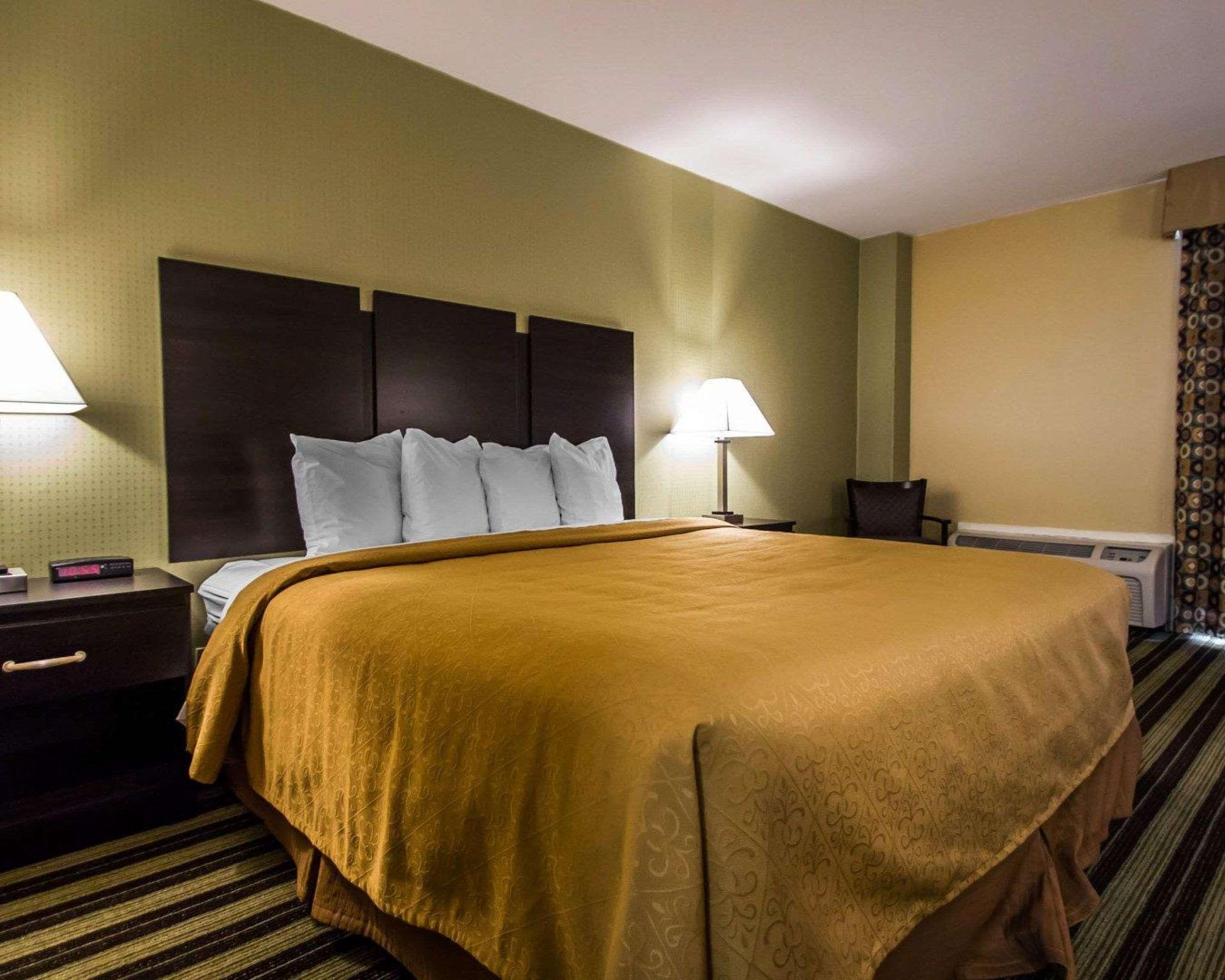 Quality Inn East Haven - New Haven Eksteriør billede