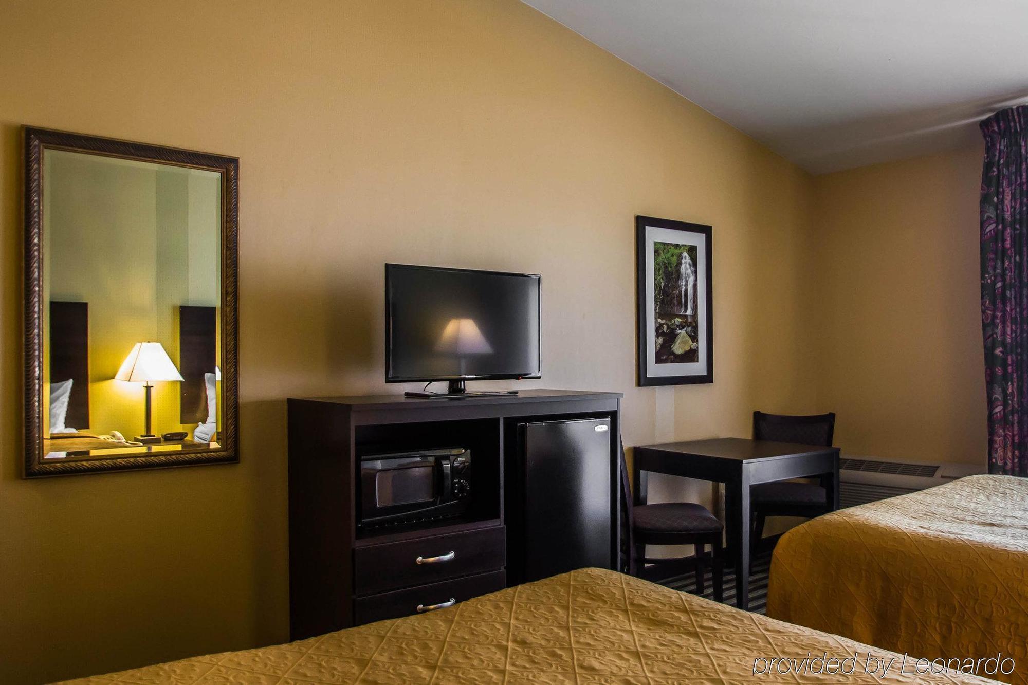 Quality Inn East Haven - New Haven Eksteriør billede