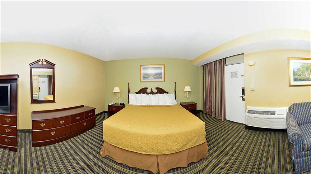 Quality Inn East Haven - New Haven Eksteriør billede