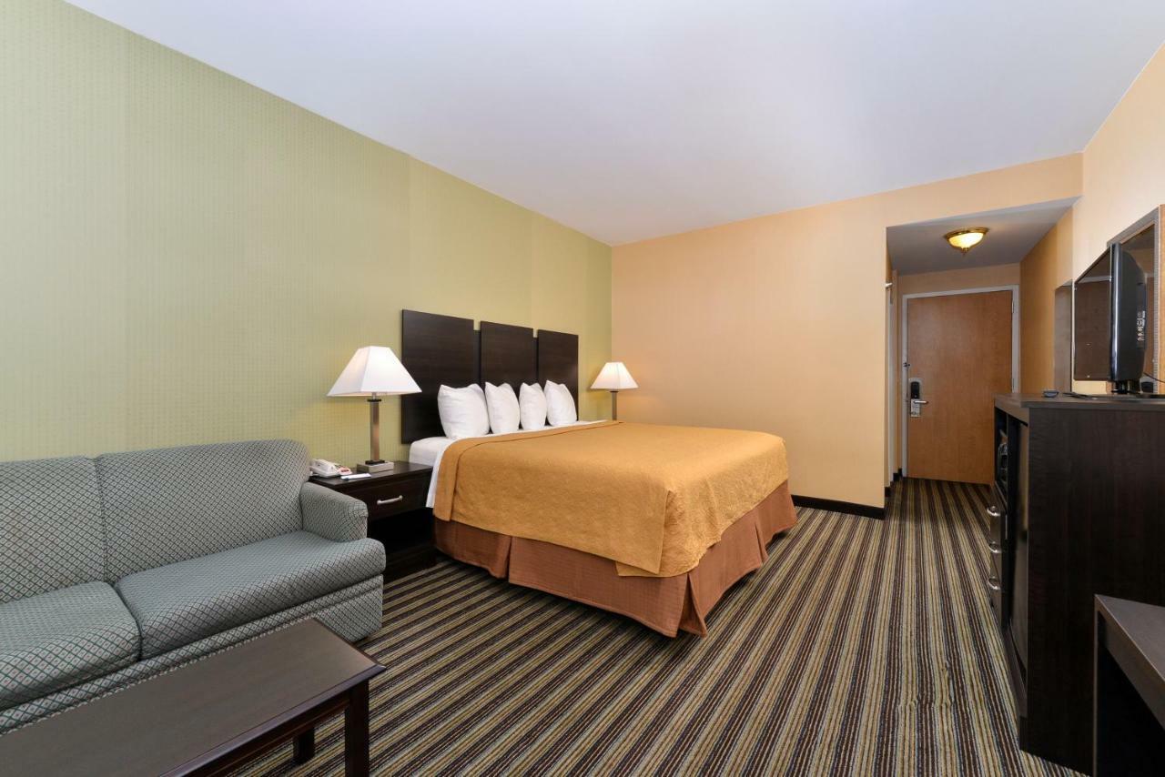 Quality Inn East Haven - New Haven Eksteriør billede