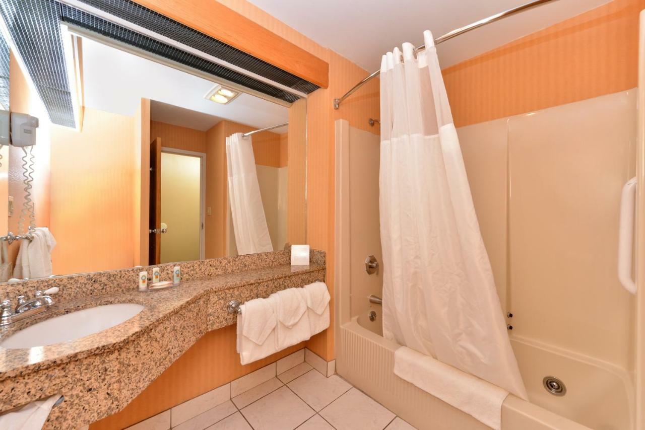 Quality Inn East Haven - New Haven Eksteriør billede